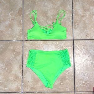 Green high-waisted bikini